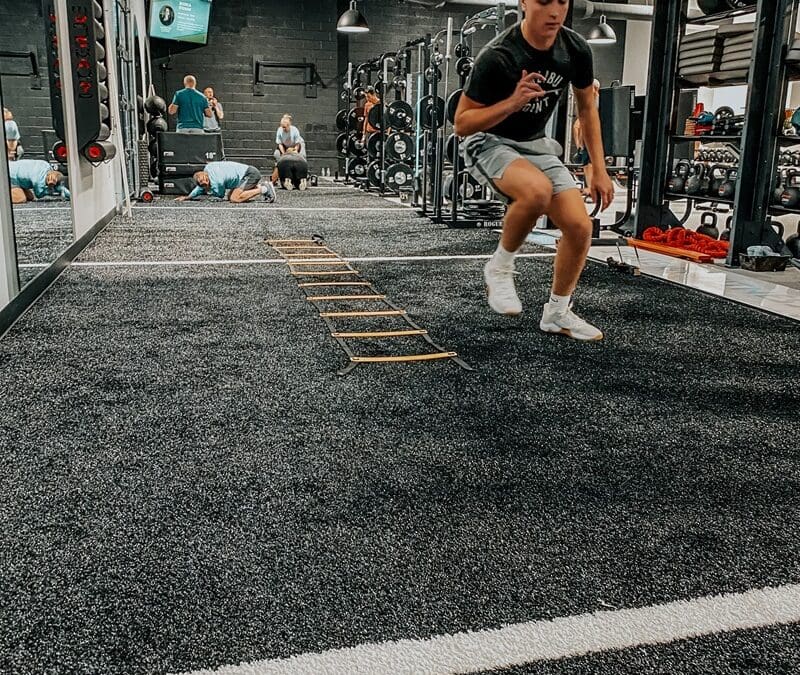 3 REASONS YOUNG ATHLETES SHOULD BE DOING SPORTS PERFORMANCE